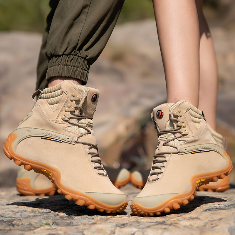 Scarponi da trekking invernali - Outdoor Hunting Fabric recensione e prezzo